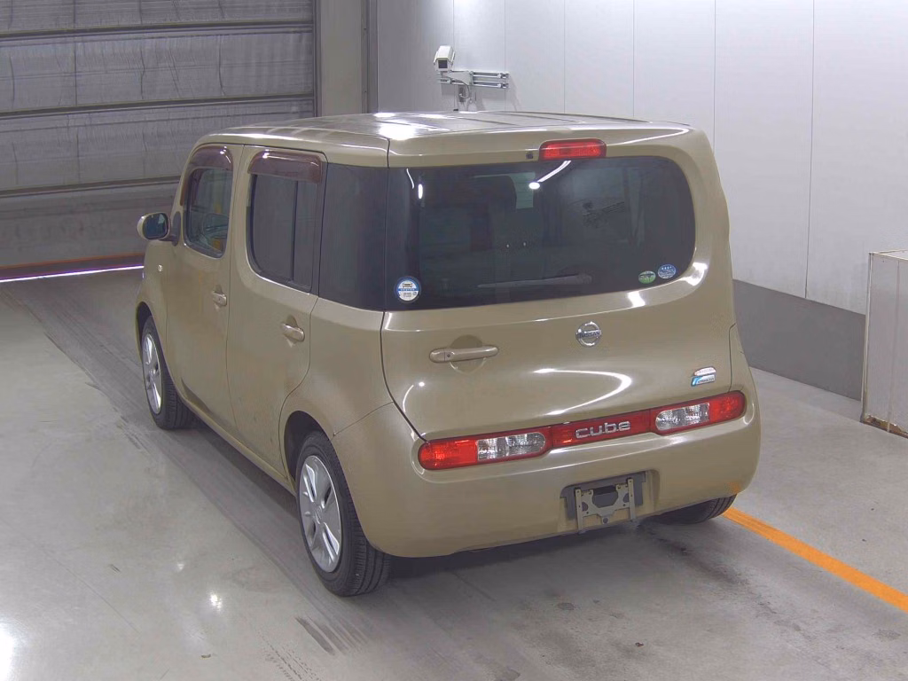 NISSAN CUBE