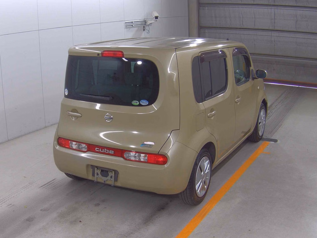 NISSAN CUBE