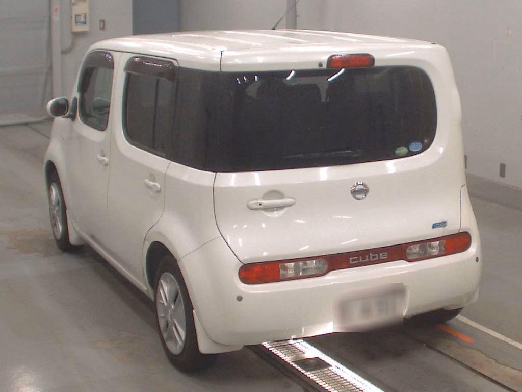 NISSAN CUBE