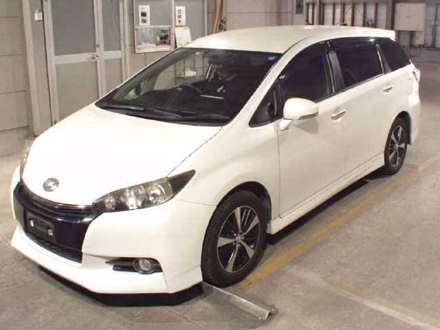 TOYOTA WISH