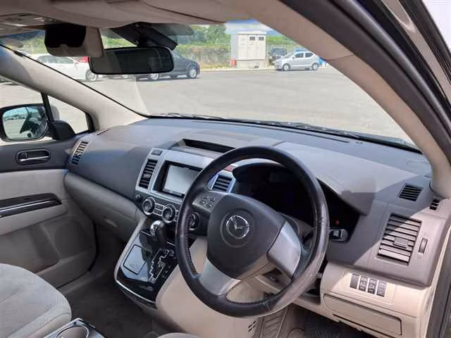 MAZDA MPV