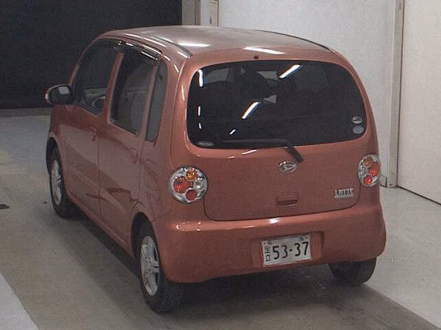 DAIHATSU MOVE LATTE