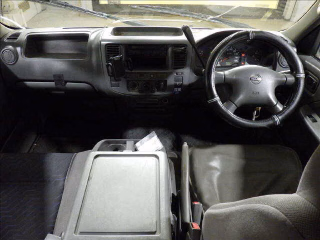 NISSAN CARAVAN