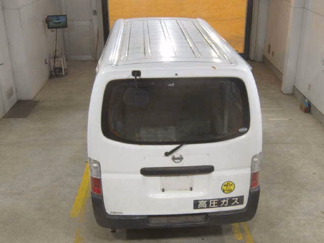 NISSAN CARAVAN