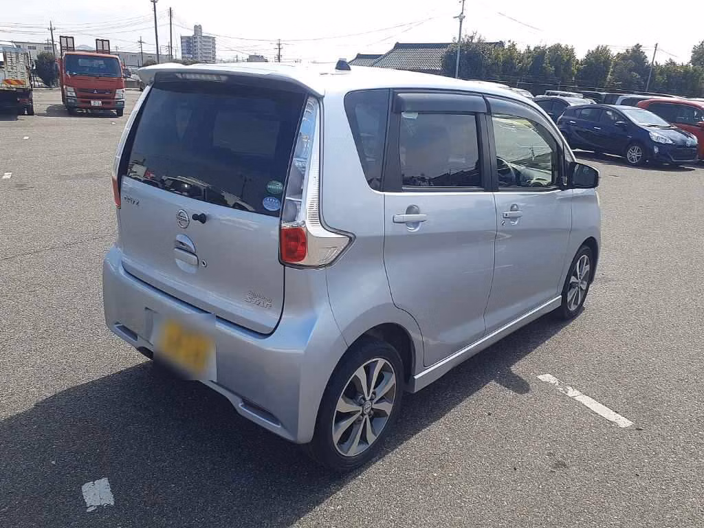 NISSAN DAYZ