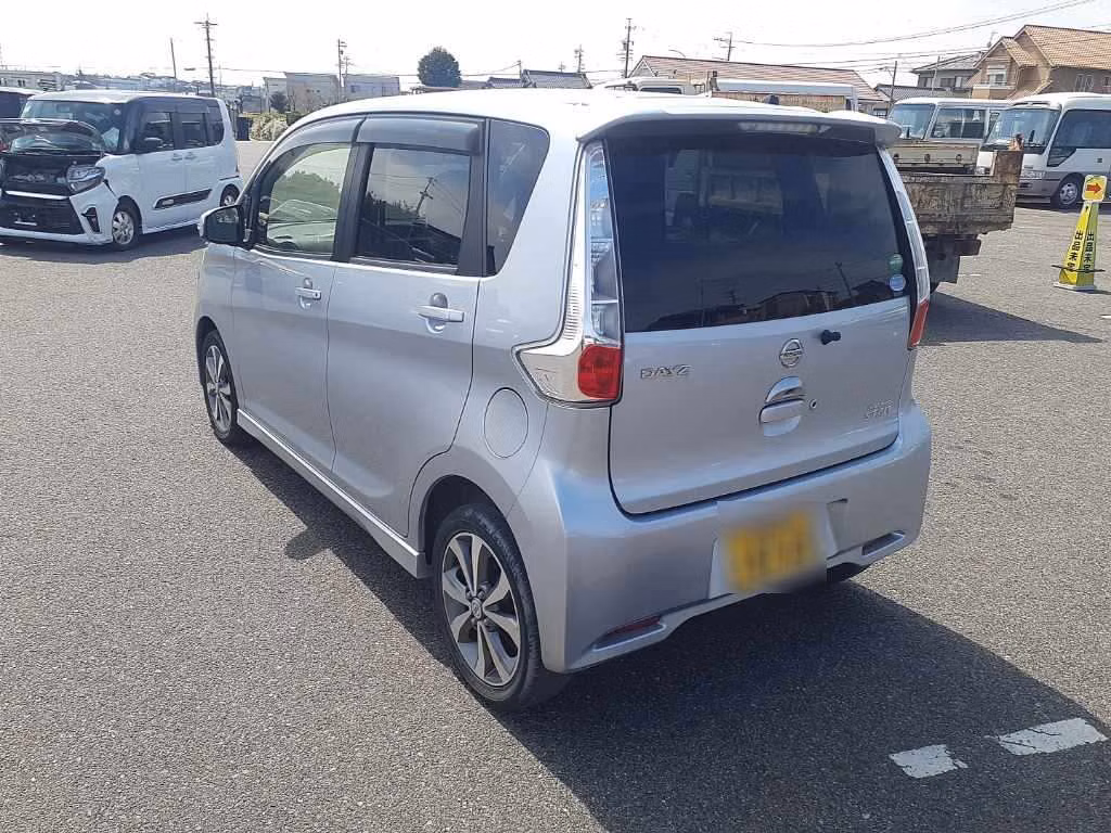NISSAN DAYZ
