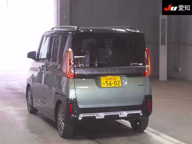 MITSUBISHI DELICA MINI