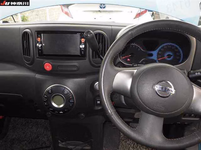 NISSAN CUBE
