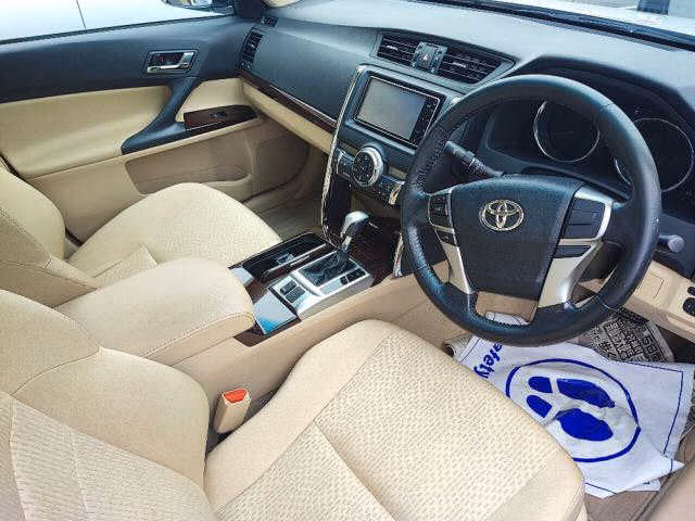 TOYOTA MARK X