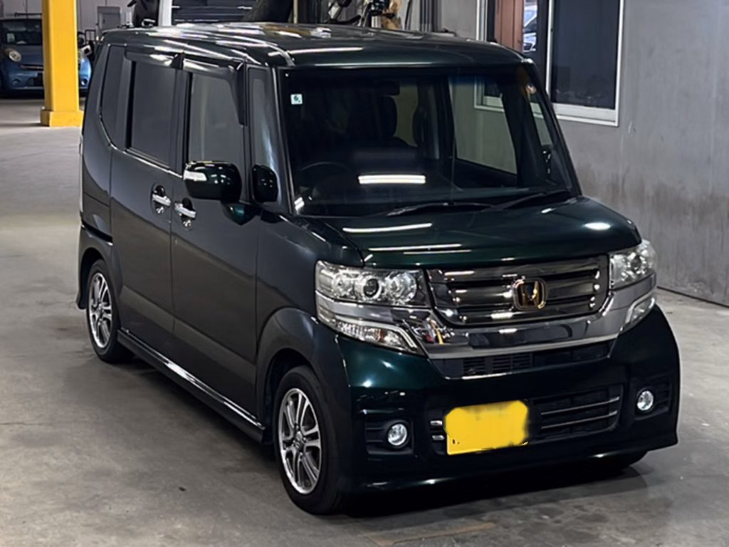 HONDA N-BOX