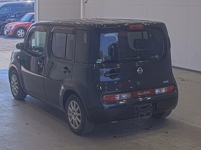 NISSAN CUBE