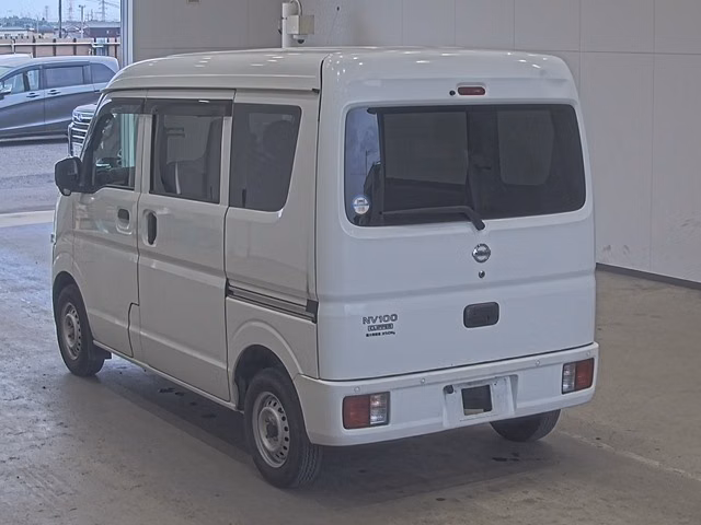 NISSAN NV100 CLIPPER