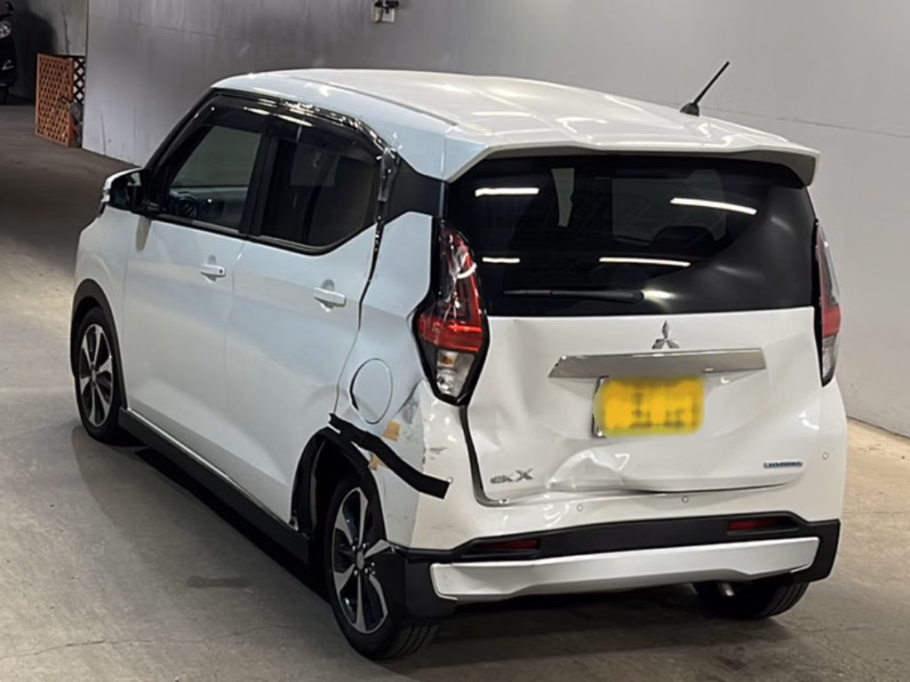 MITSUBISHI EK X