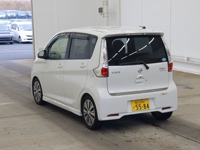 NISSAN DAYZ