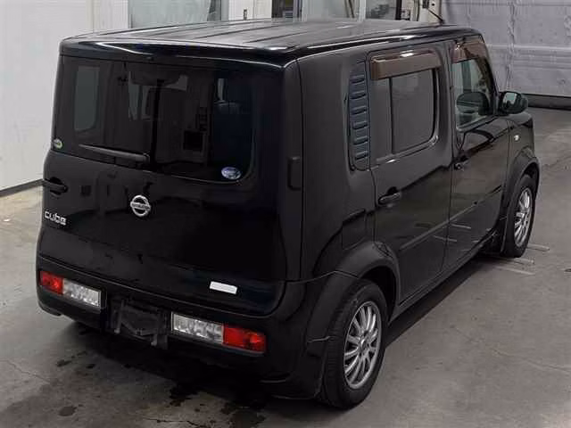 NISSAN CUBE
