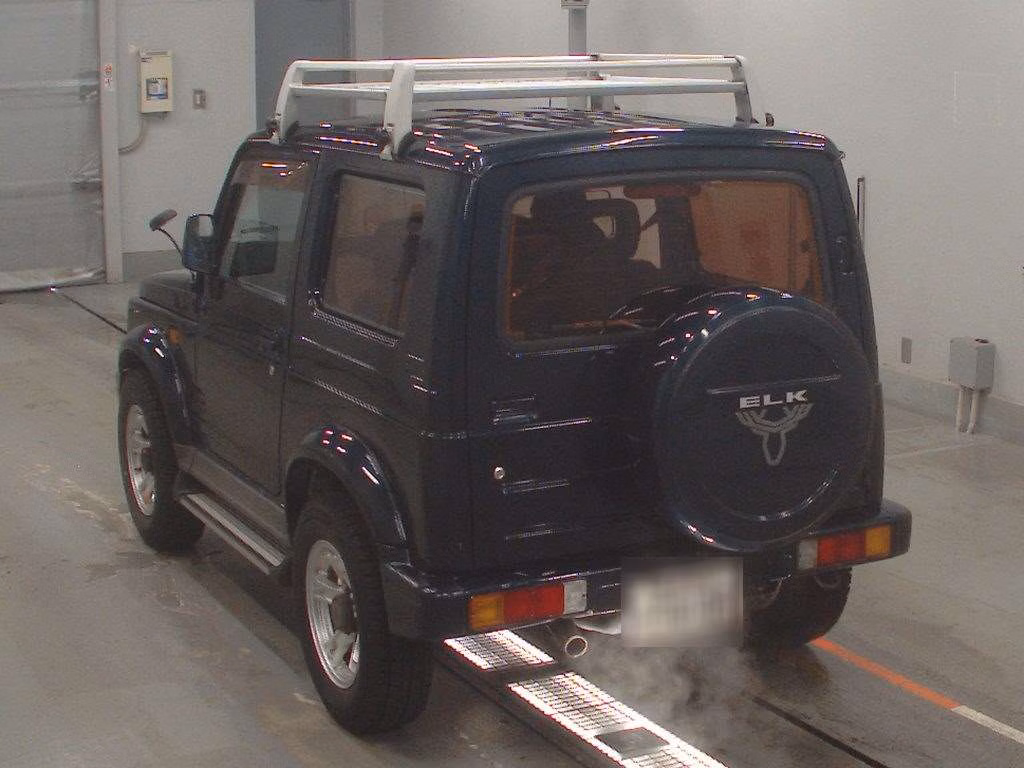 SUZUKI JIMNY SIERRA