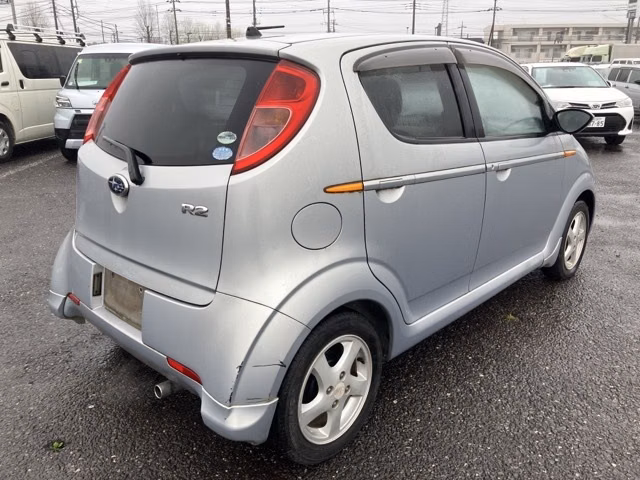 SUBARU R2