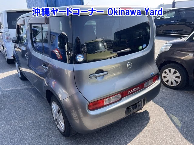 NISSAN CUBE