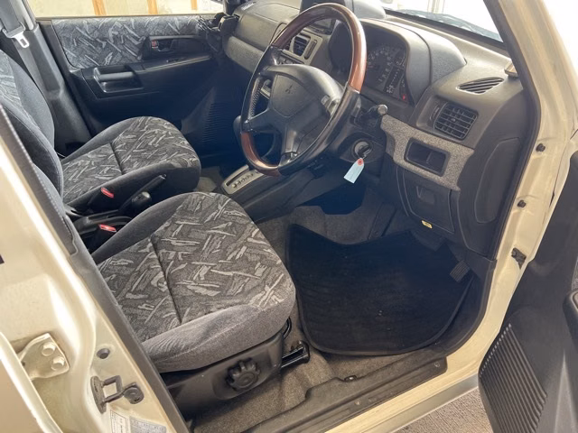 MITSUBISHI PAJERO IO