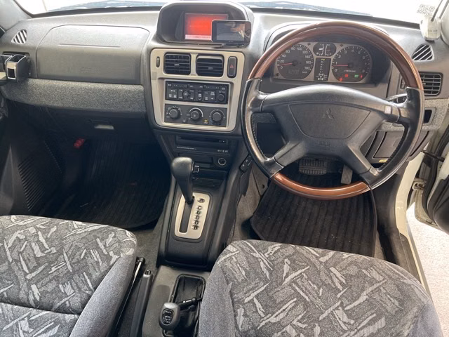 MITSUBISHI PAJERO IO