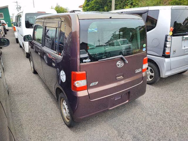 DAIHATSU MOVE CONTE
