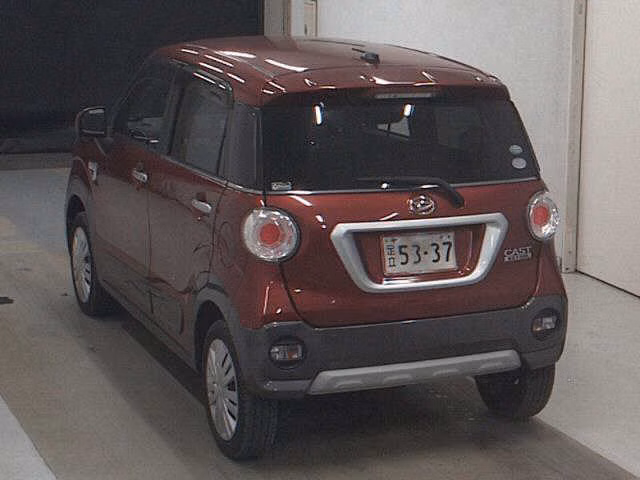 DAIHATSU CAST