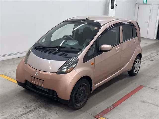MITSUBISHI I