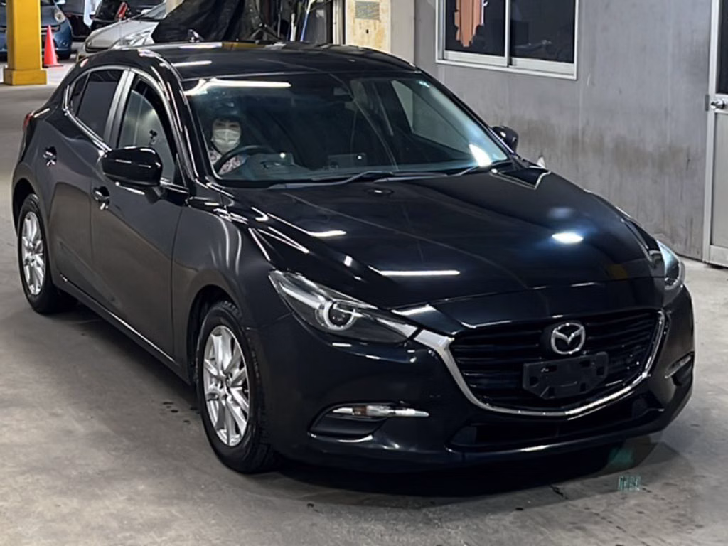 MAZDA AXELA