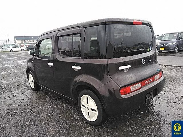 NISSAN CUBE