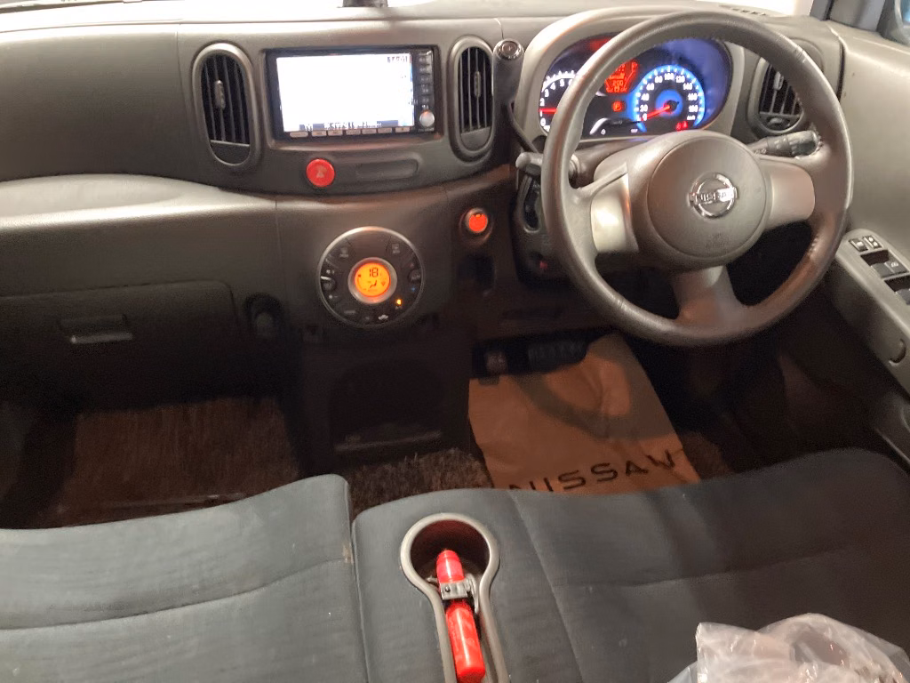 NISSAN CUBE