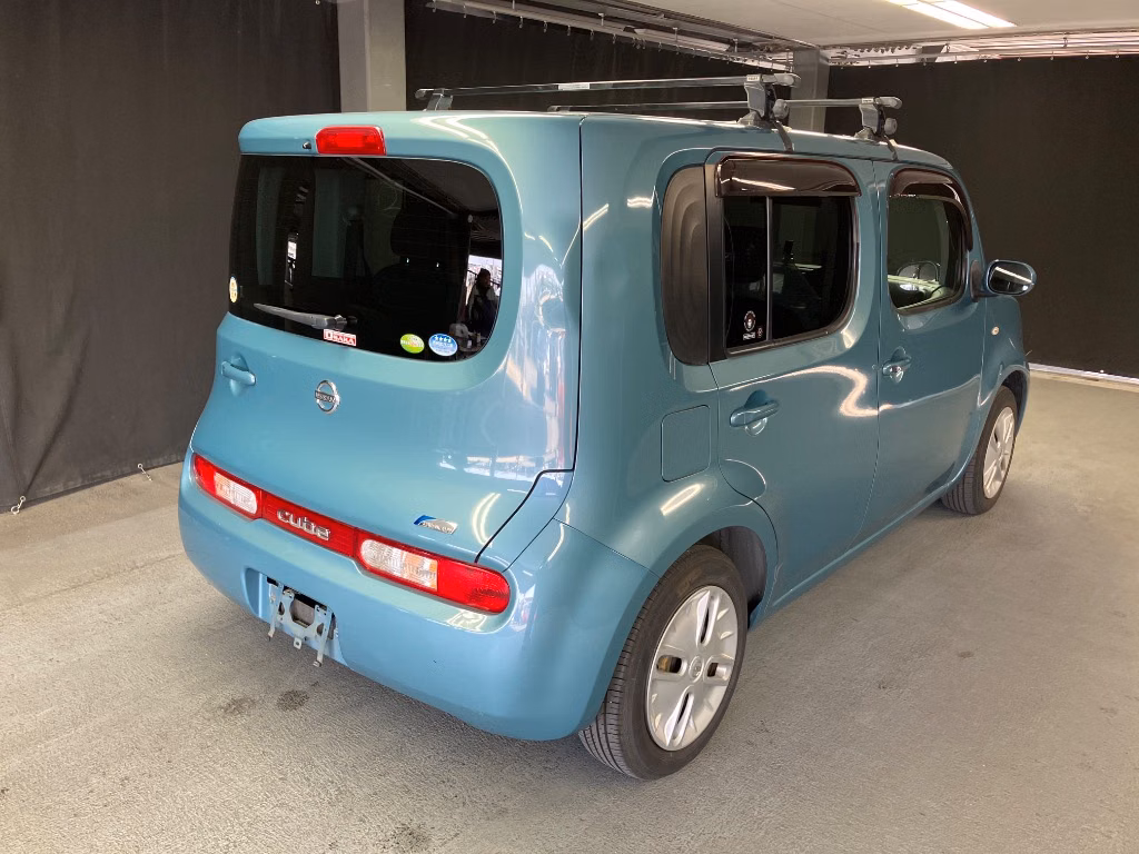 NISSAN CUBE