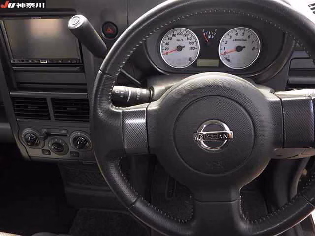 NISSAN CUBE