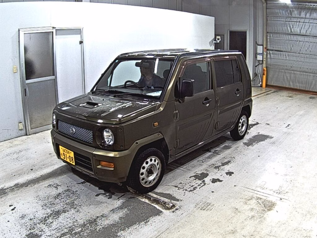 DAIHATSU NAKED