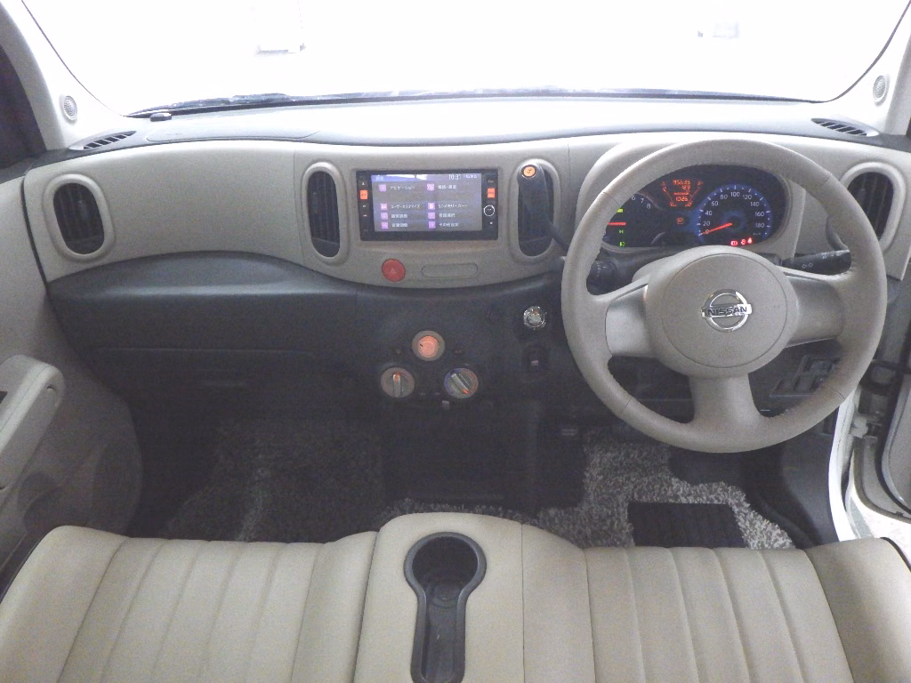 NISSAN CUBE