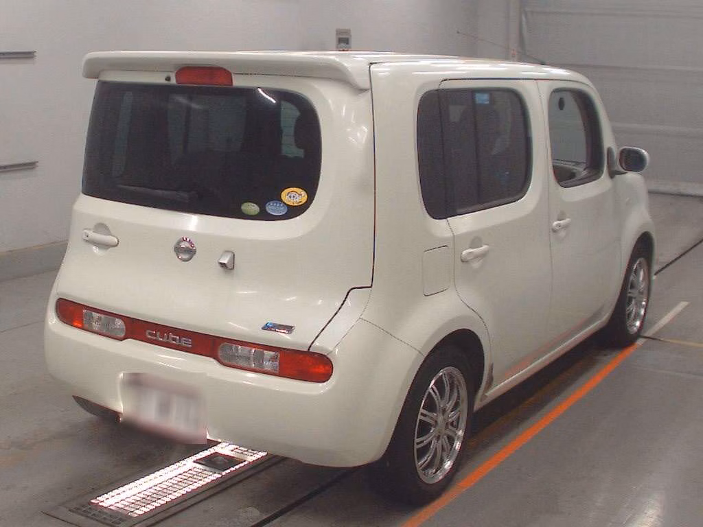 NISSAN CUBE