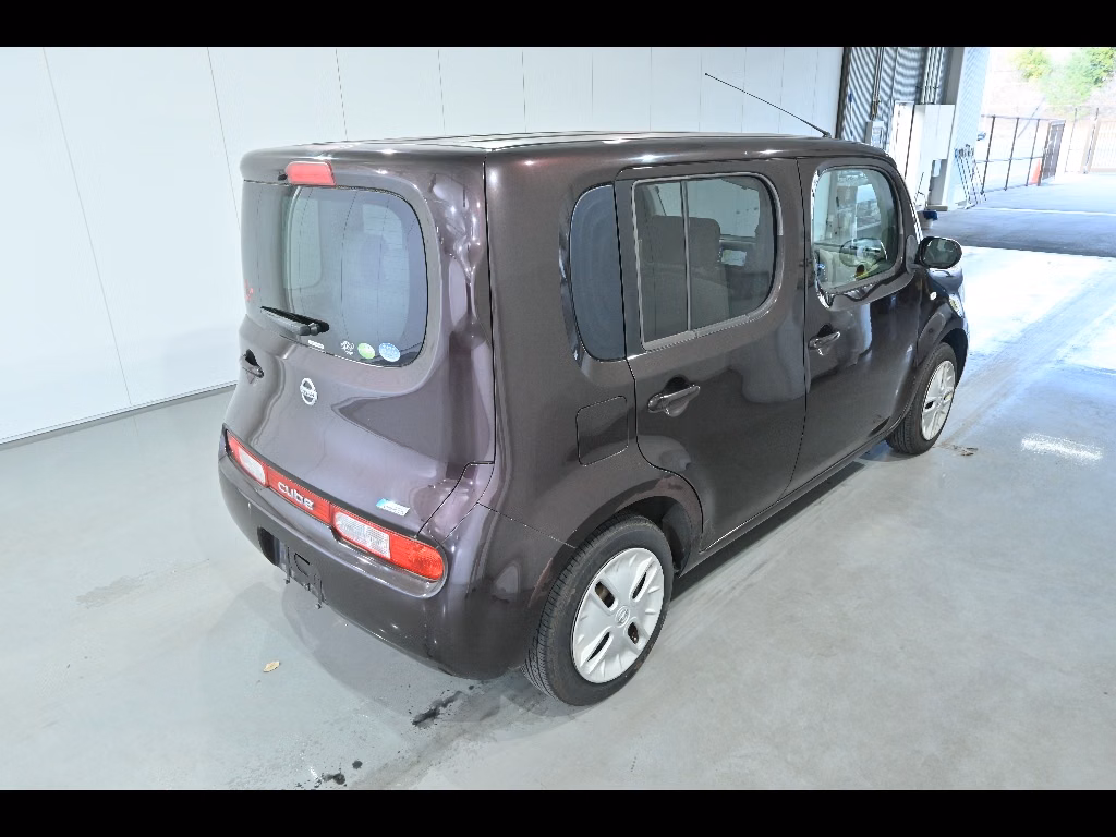 NISSAN CUBE