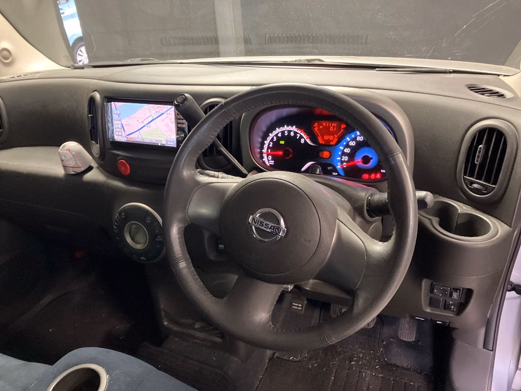 NISSAN CUBE