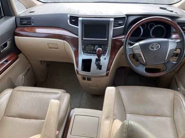 TOYOTA ALPHARD
