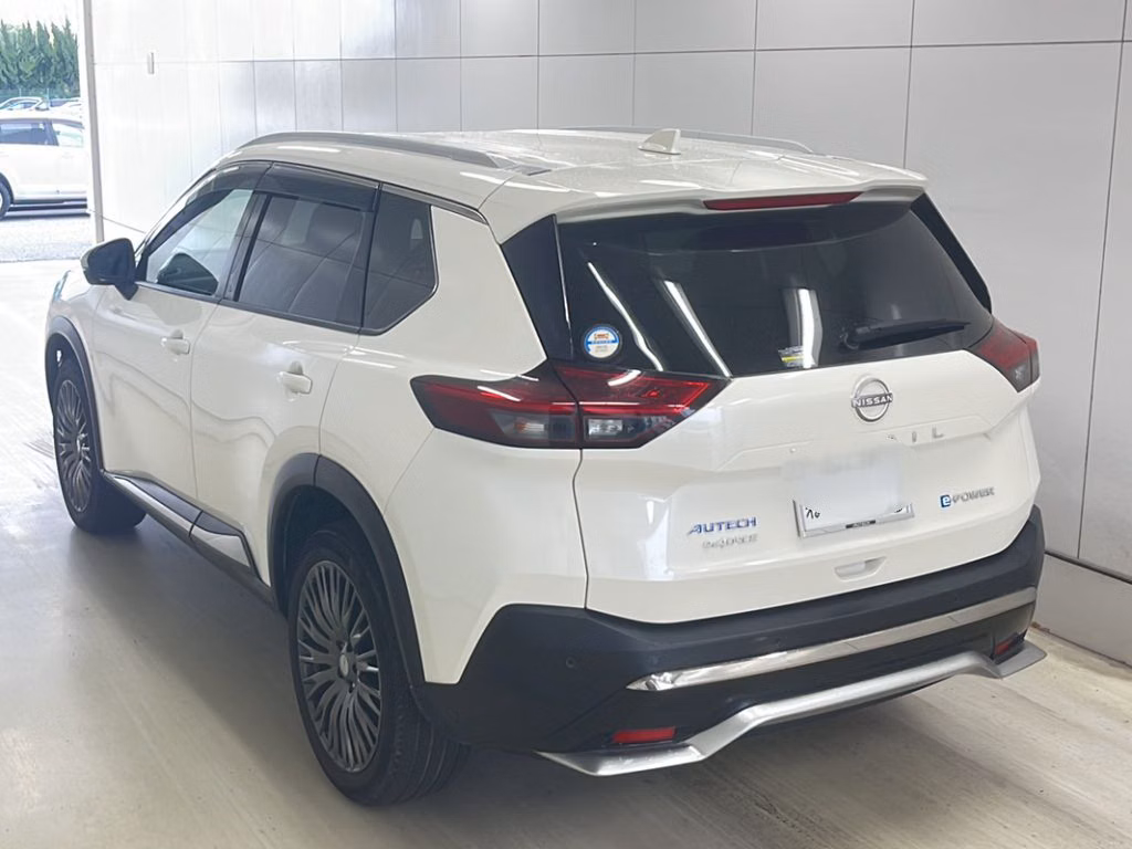 NISSAN X-TRAIL