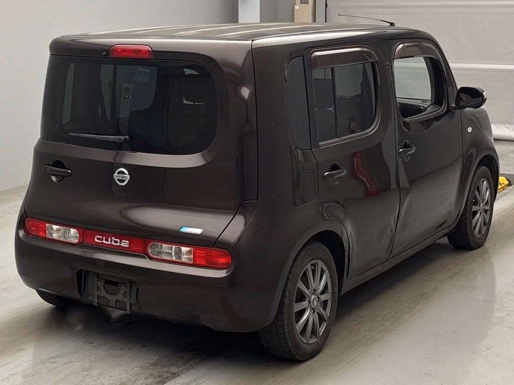 NISSAN CUBE