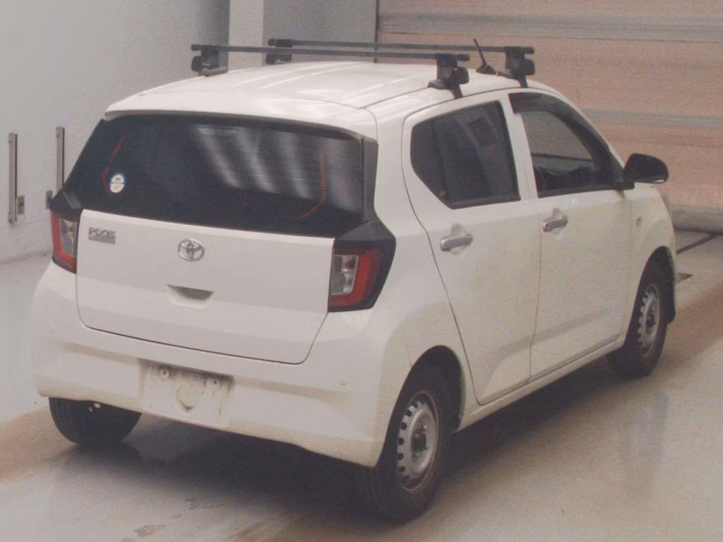 TOYOTA PIXIS EPOCH
