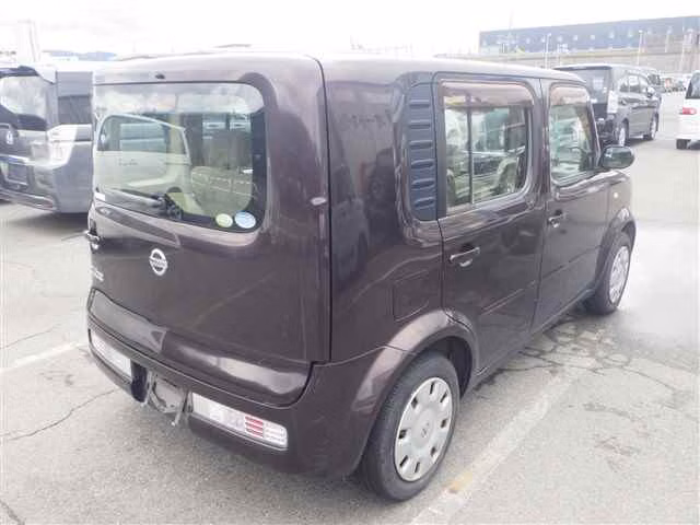 NISSAN CUBE