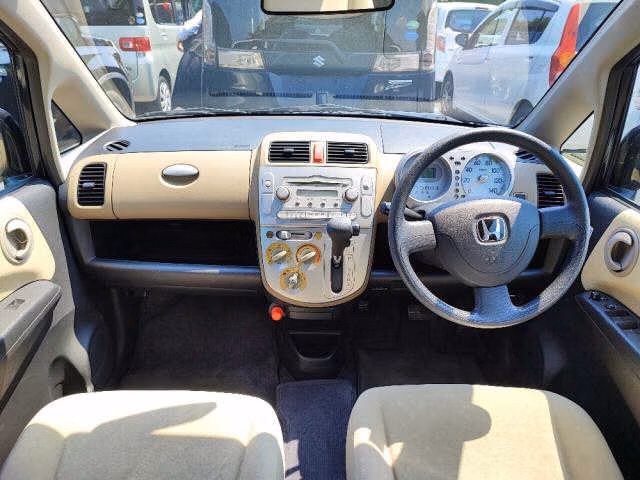 HONDA LIFE
