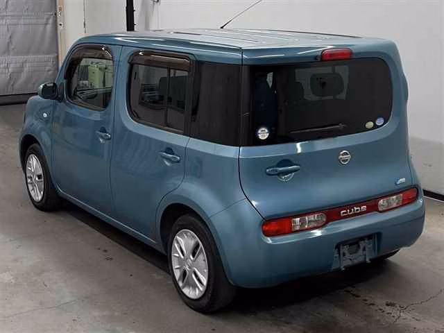 NISSAN CUBE