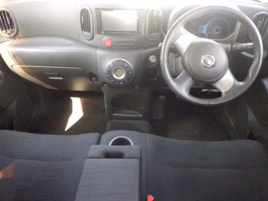 NISSAN CUBE