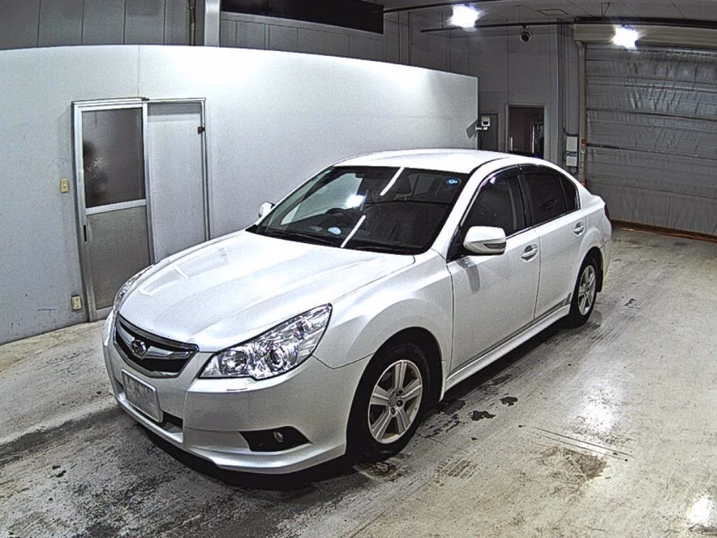 SUBARU LEGACY B4
