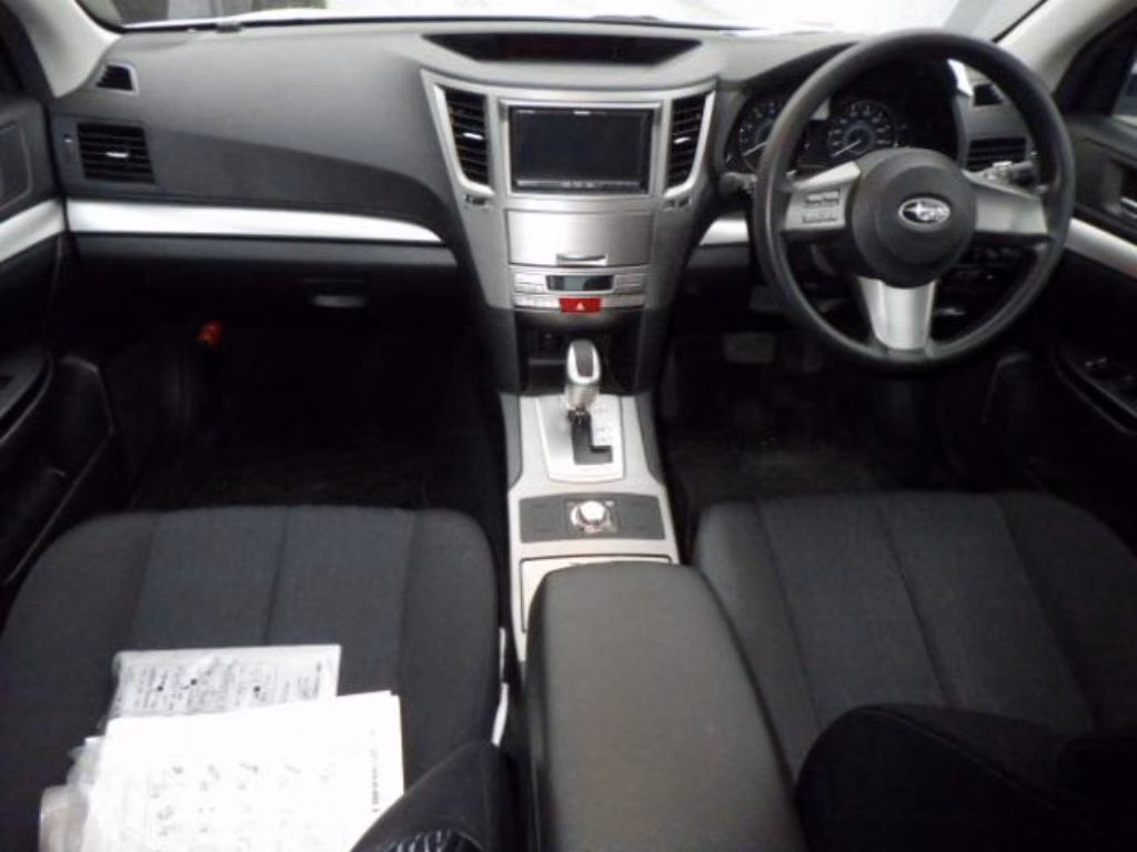 SUBARU LEGACY B4