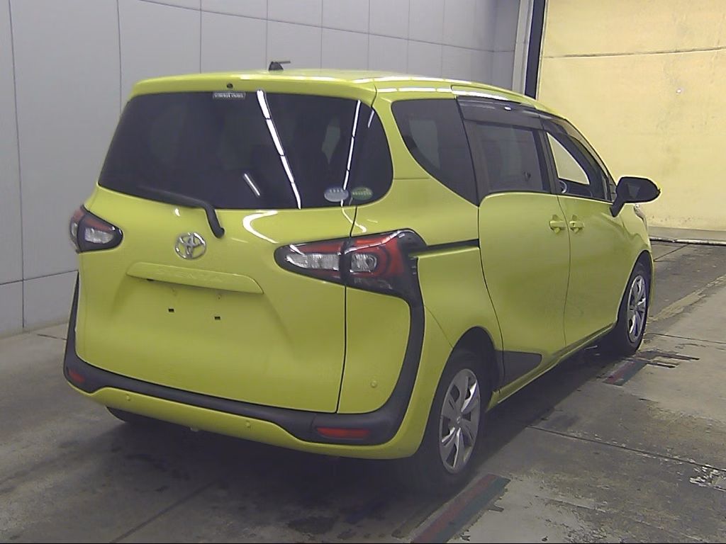 TOYOTA SIENTA