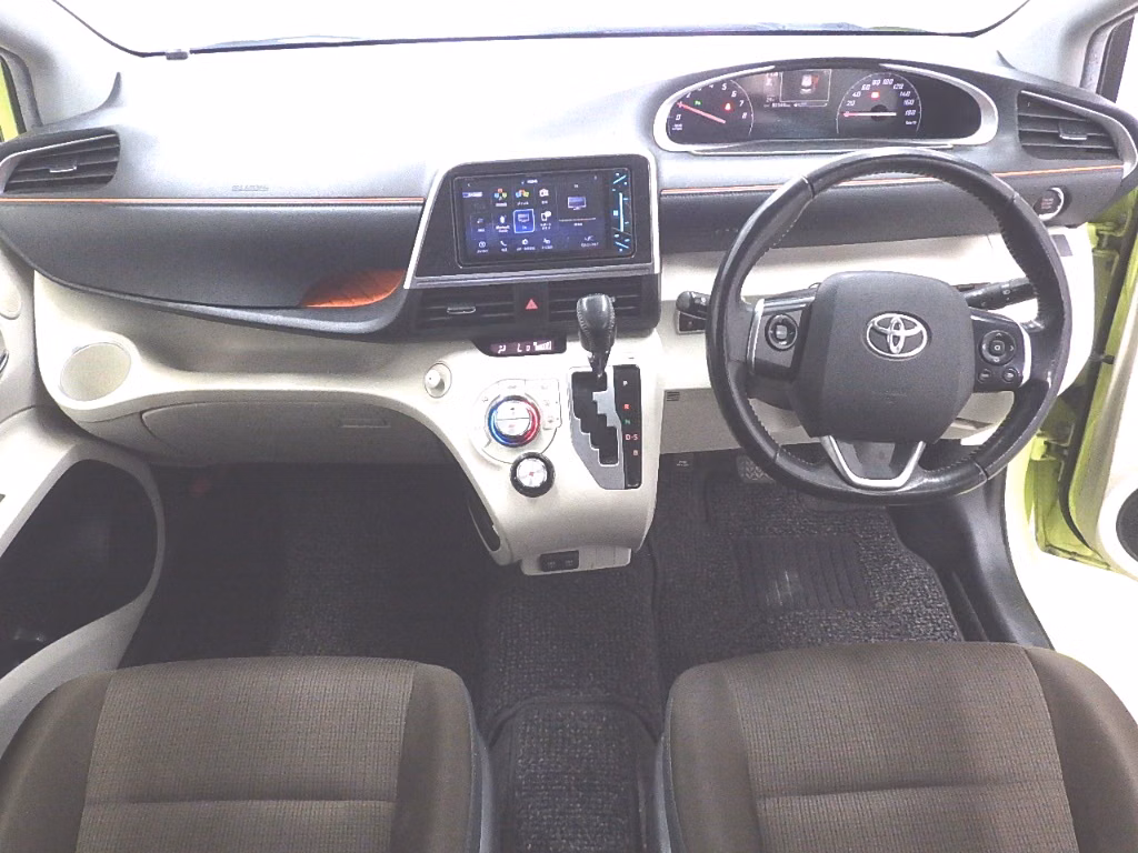 TOYOTA SIENTA