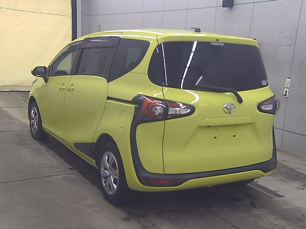 TOYOTA SIENTA